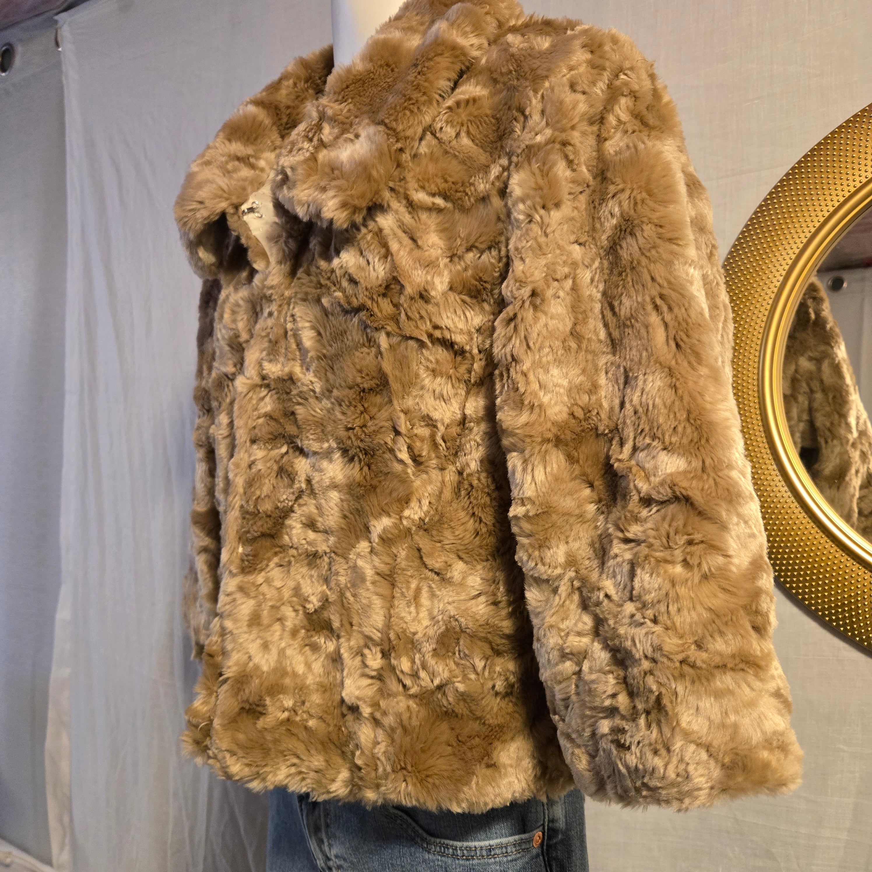 Kenzie Faux Fur Jacket Size 8 Taupe Brown Plush Coat