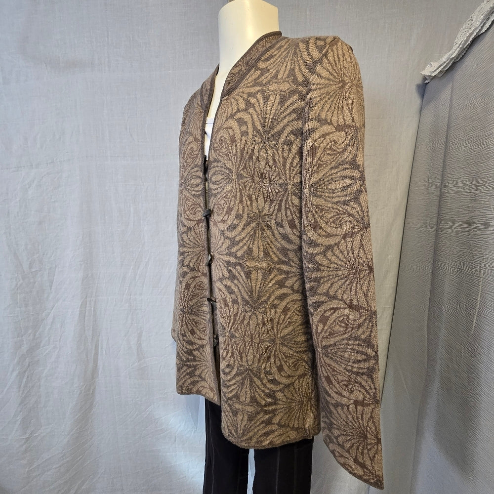 Peruvian Collection Toggle‎ Sweater - Size Medium