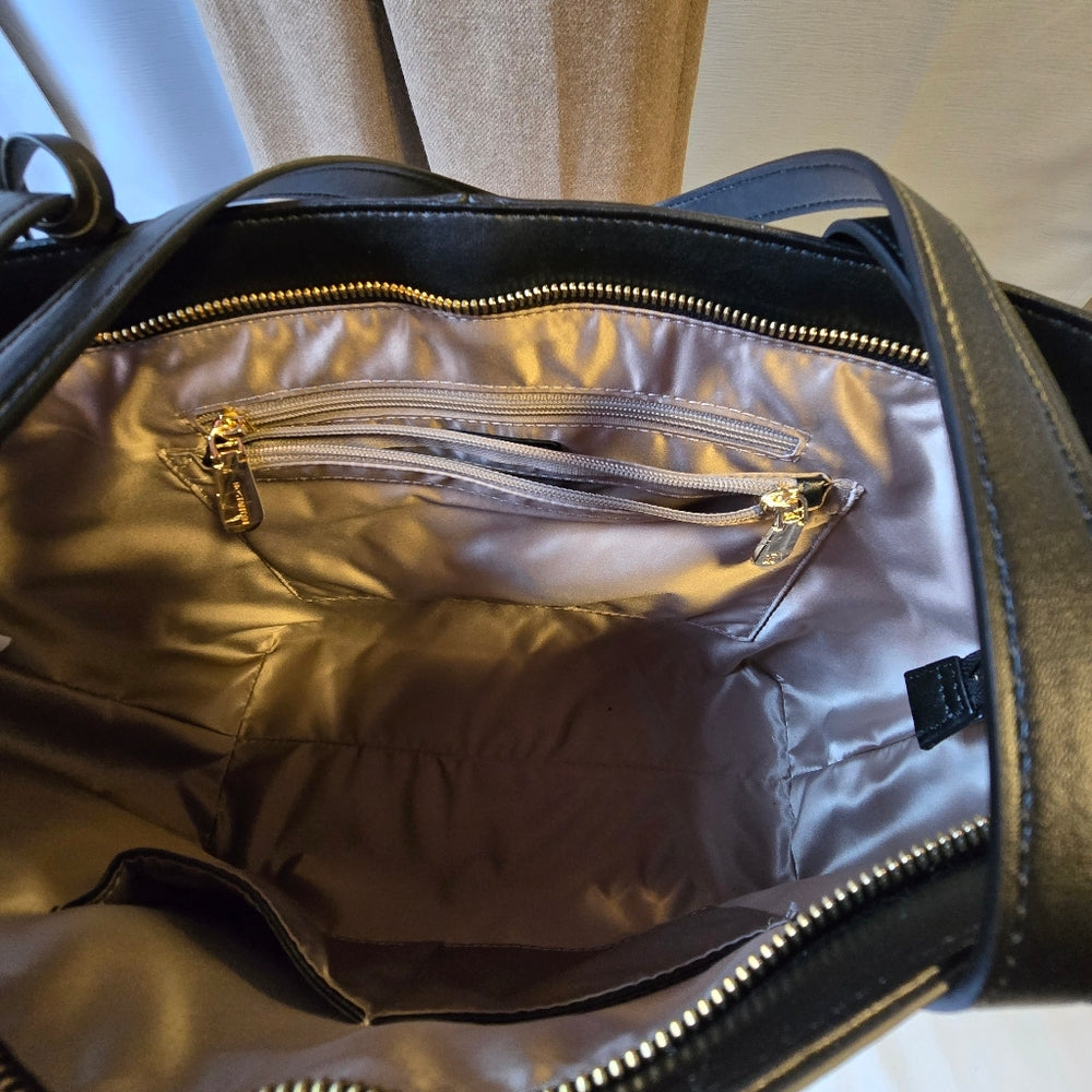 Black Vegan Leather Tote Bag -‎ NWOT