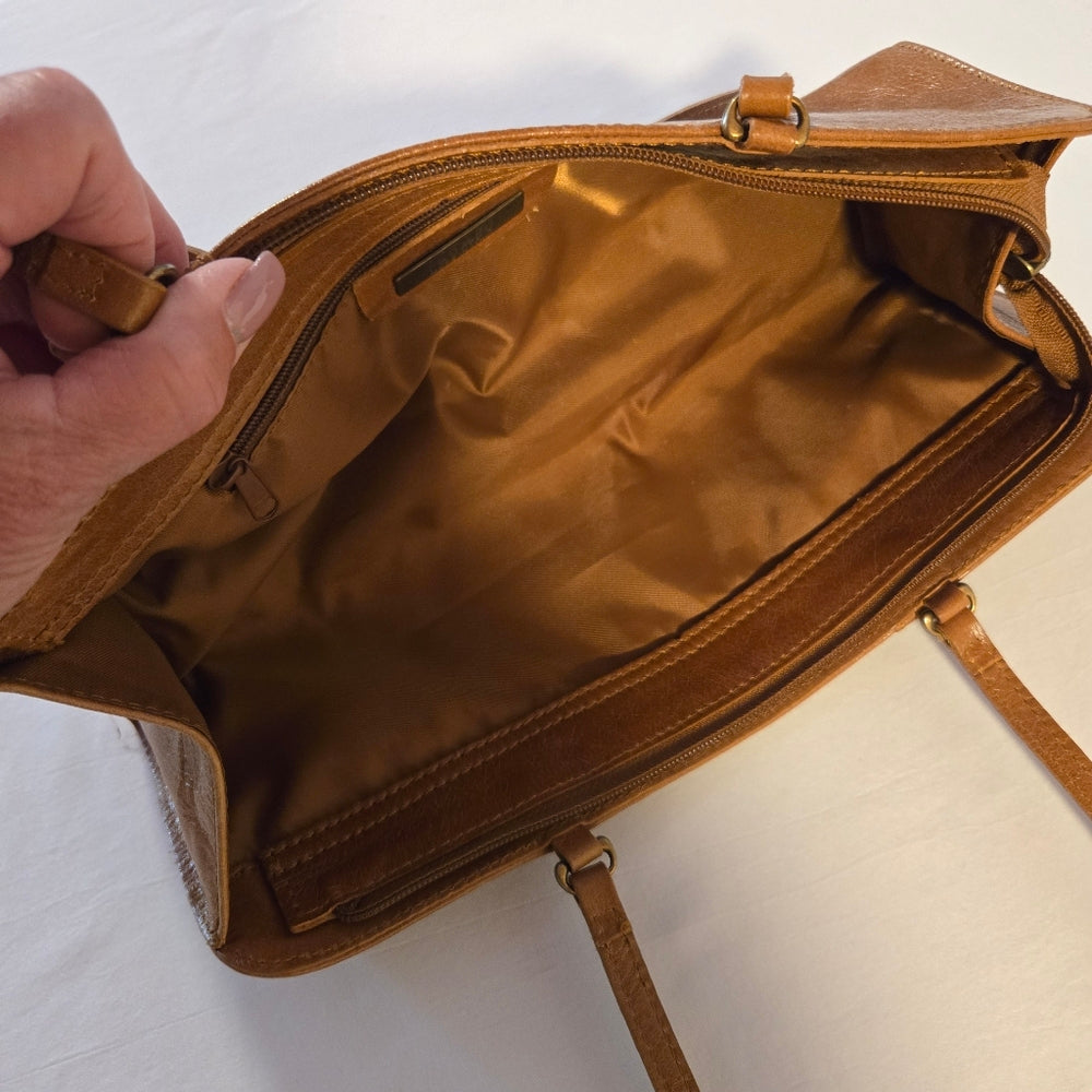 Pegabo‎ Vintage Leather East-West Shoulder Bag