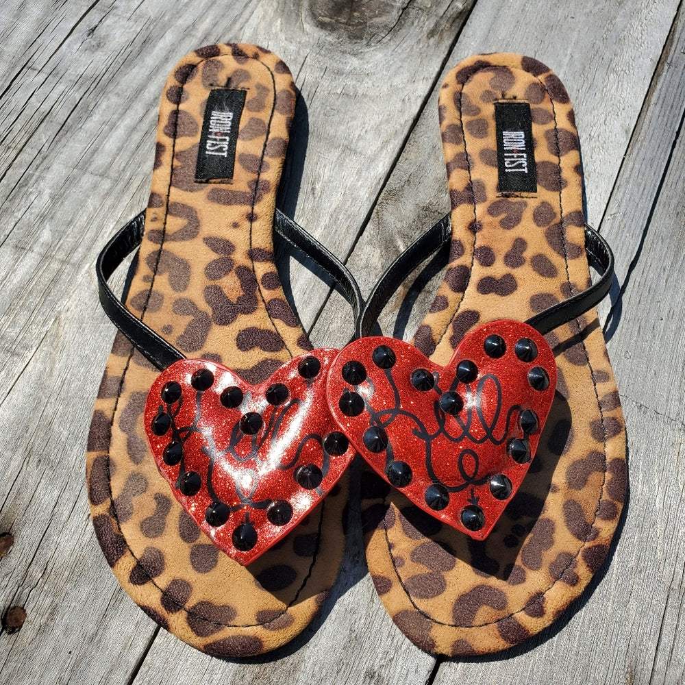 Iron Fist‎ flip flops - Size 7