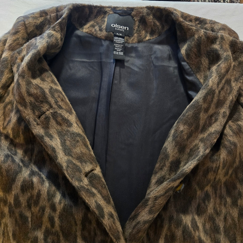 Olsen Europe Animal Print Jacket - Size XL‎