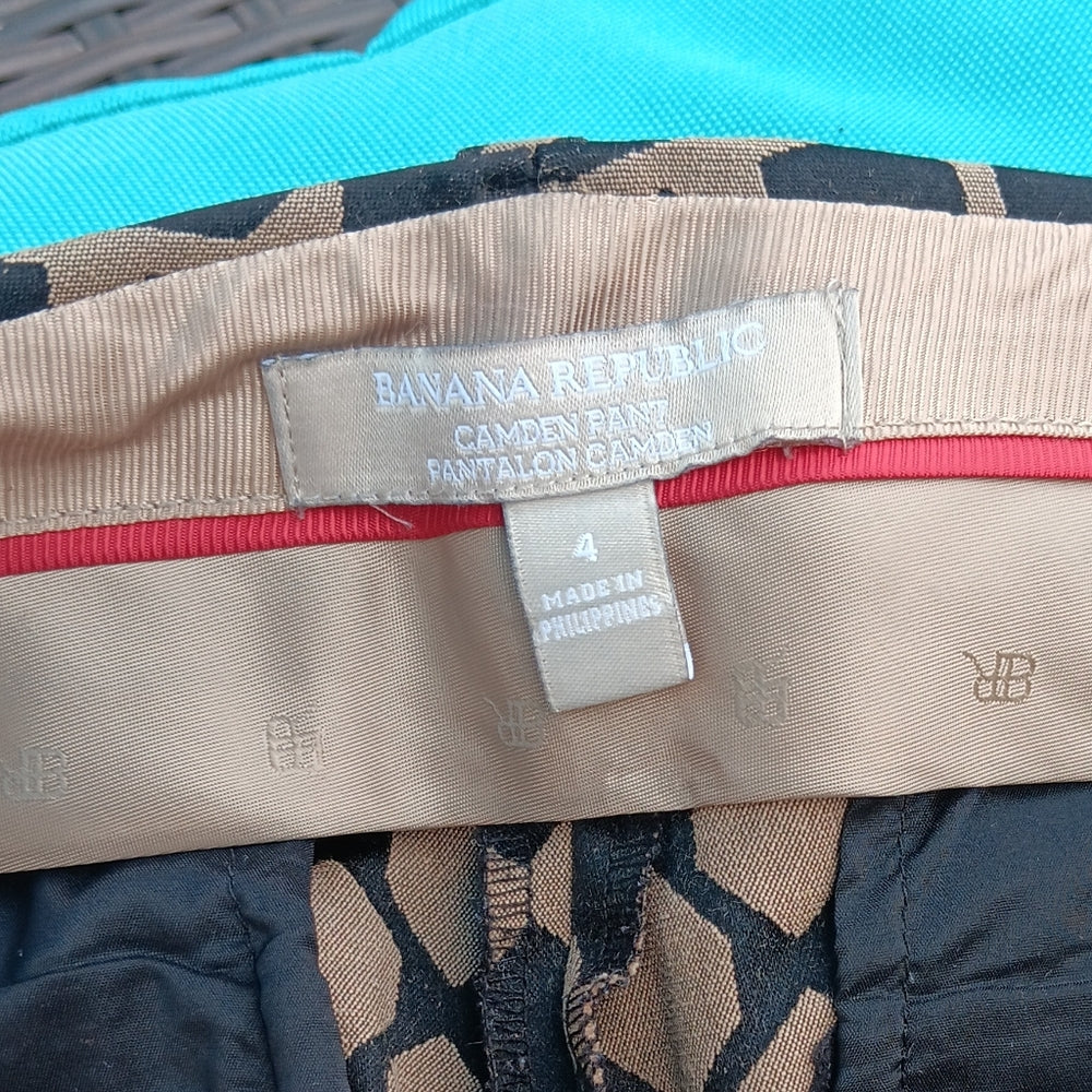 Banana Republic Crop pants - Size‎ 4