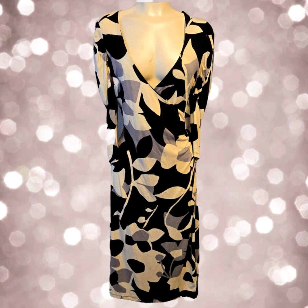 Kenneth Cole Dress -‎ Size Medium