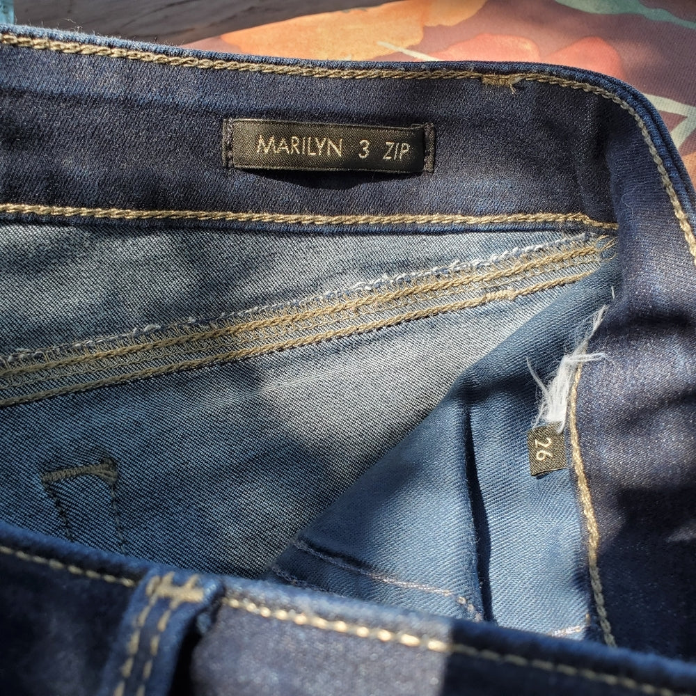 Guess Marilyn‎ Crop - size 26