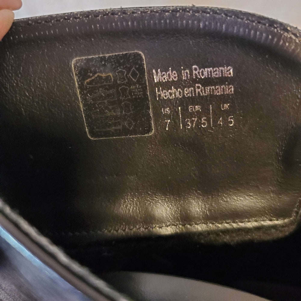 Aldo‎ Black Knee-High Women's Boots - Size 7