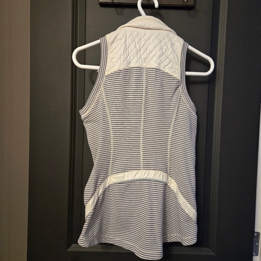 Lululemon Rebel Runner Vest - Size 6