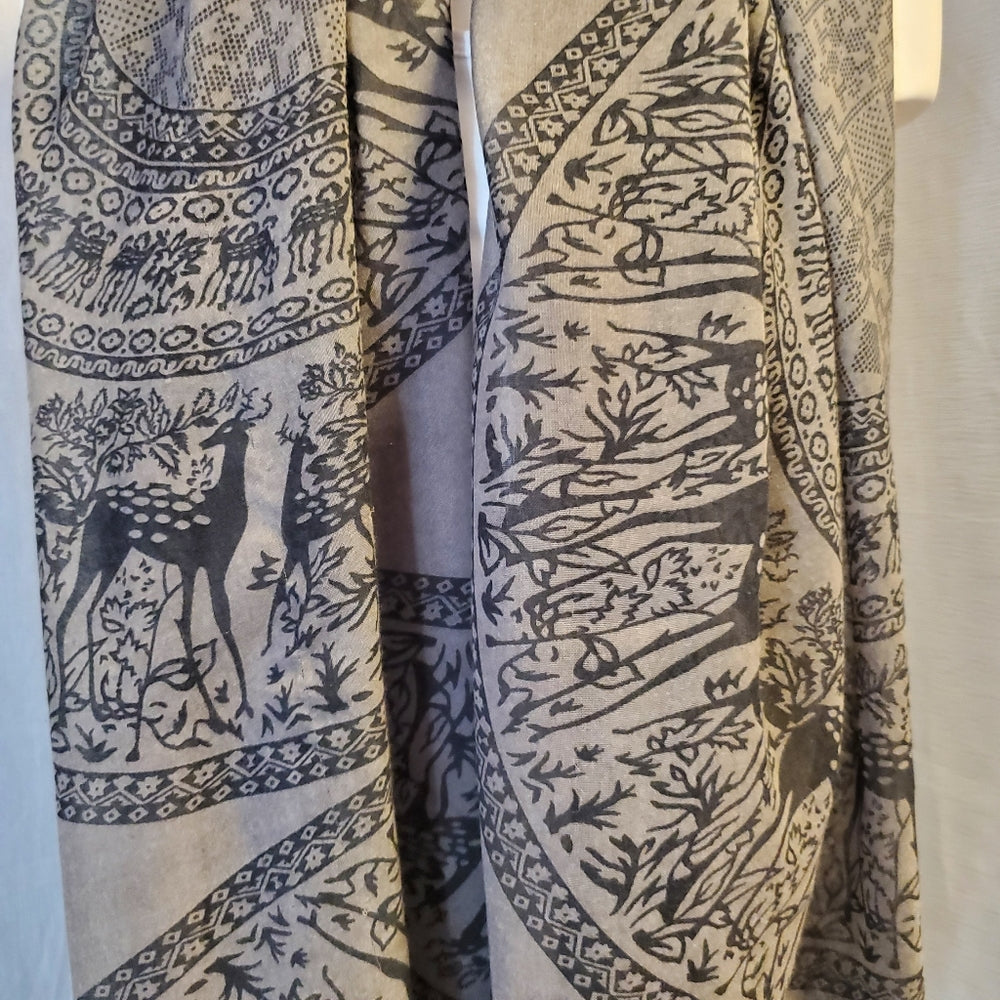 Mandela‎ Gray Patterned Scarf