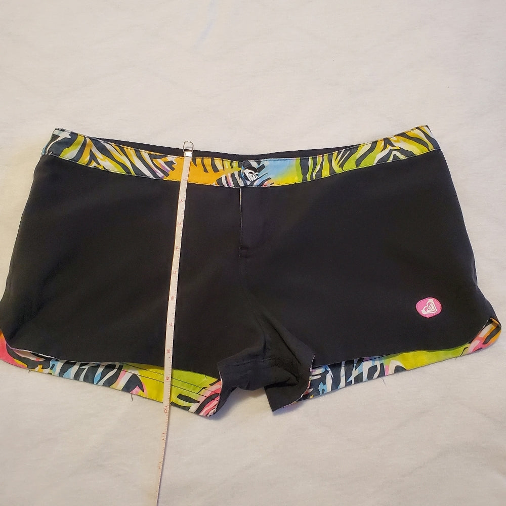 Roxy Reversible Shorts - Size‎ 5