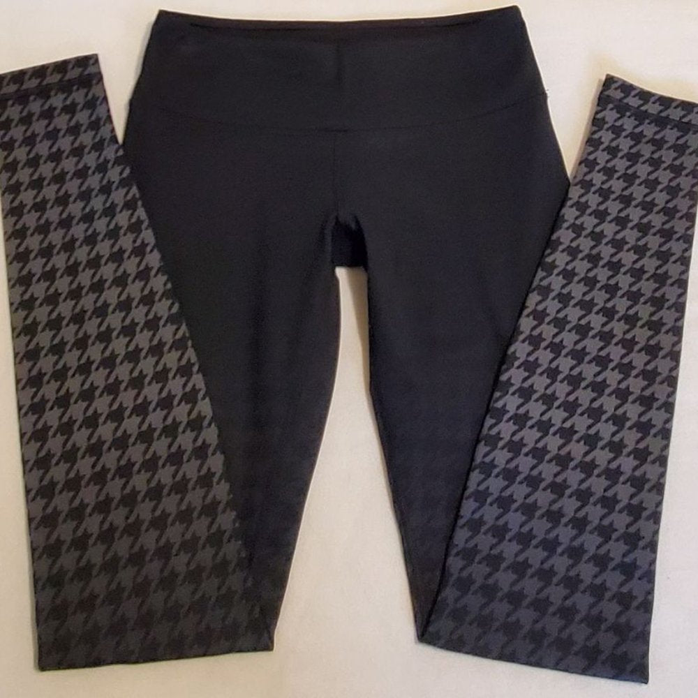 Lululemon Wunder Under Leggings - Limited‎ Edition - Size 6
