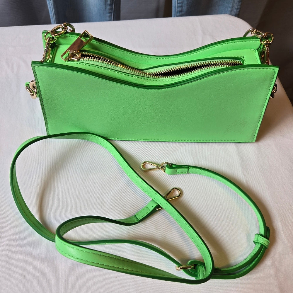 Aldo Green‎ 💚 Handbag with Gold Chain