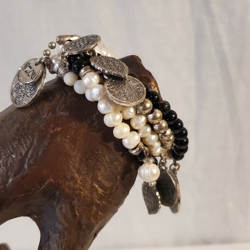 Lizou Bracelet Set