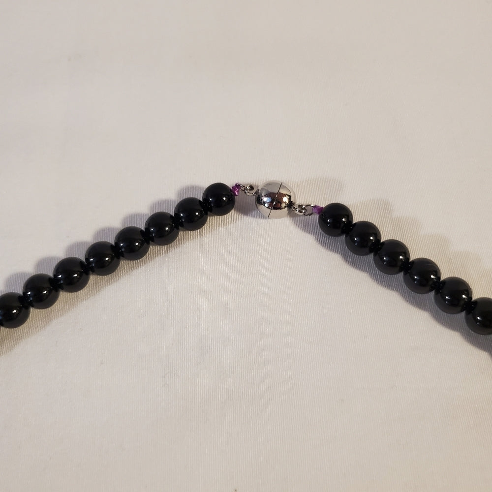 Purple stone pendant necklace with mixed beads