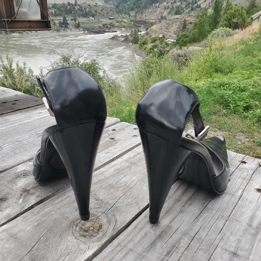 Gucci‎ Heels - Size 6.5