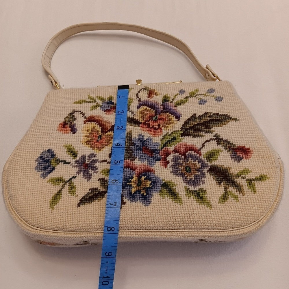 Elvette Vintage Tapestry Purse‎