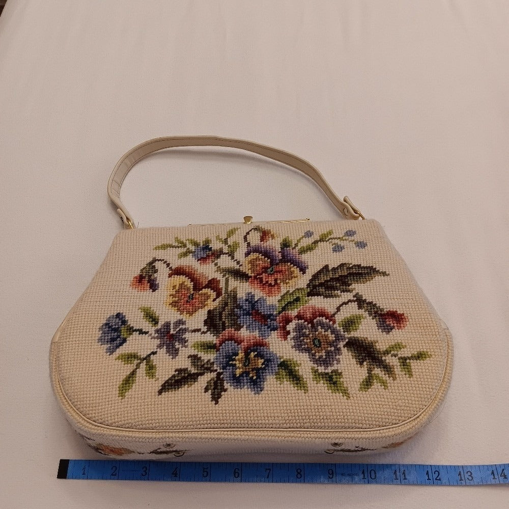 Elvette Vintage Tapestry Purse‎