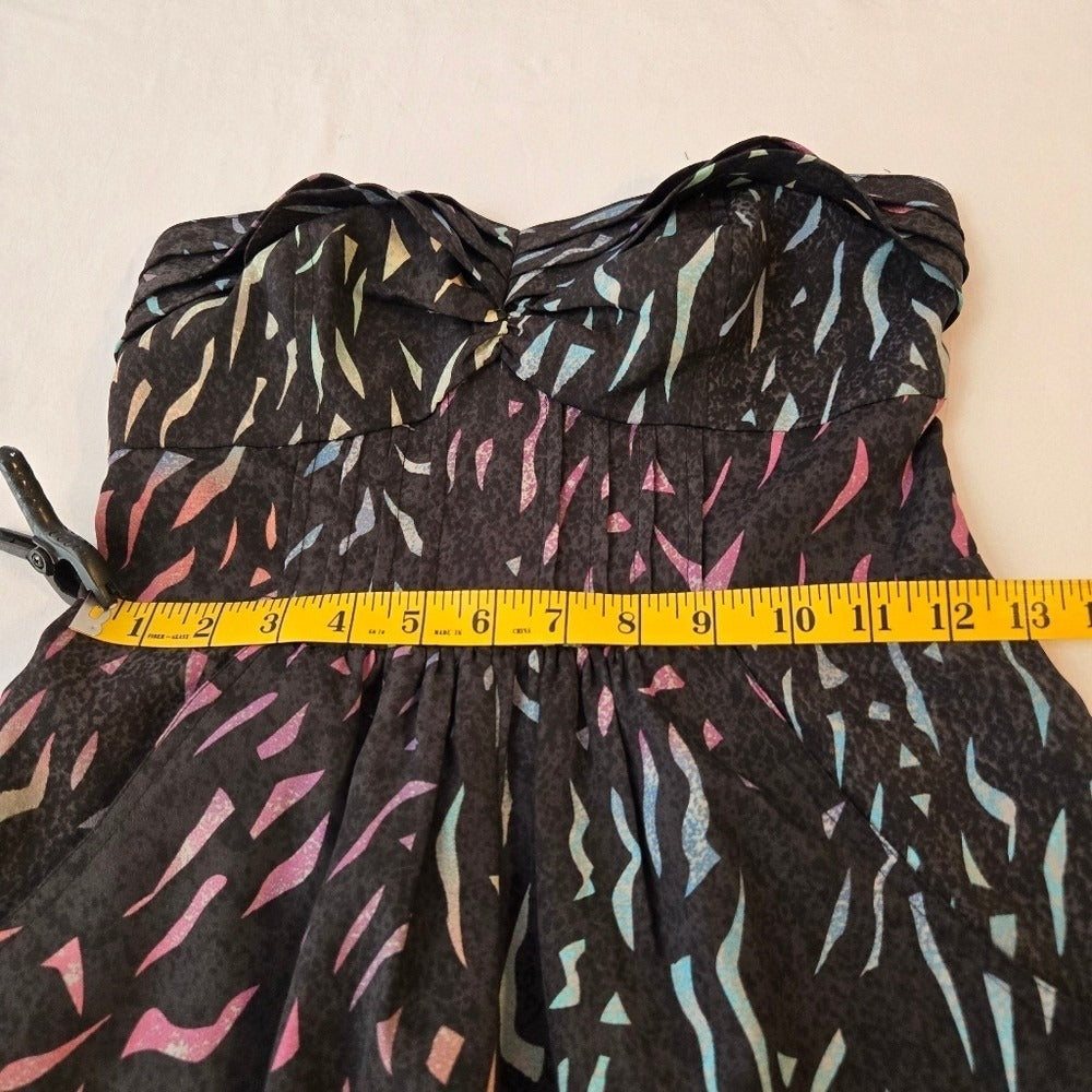 Jay Jays Strapless Mini - Size 8‎