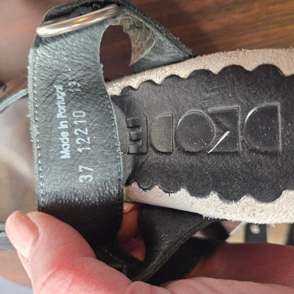 Dkode‎ Sandals - Size 6.5