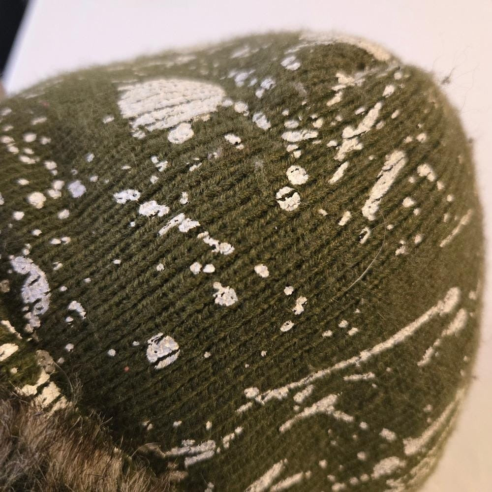 Burton Trapper Hat Faux Fur‎ Lined Ear Flaps And Fur Toque Bundle