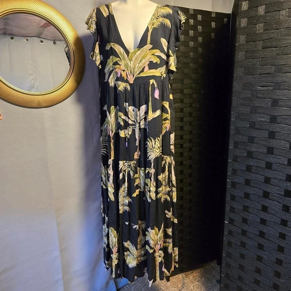 Malai Maxi Dress with Ruffle Sleeves - Small to‎ Medium