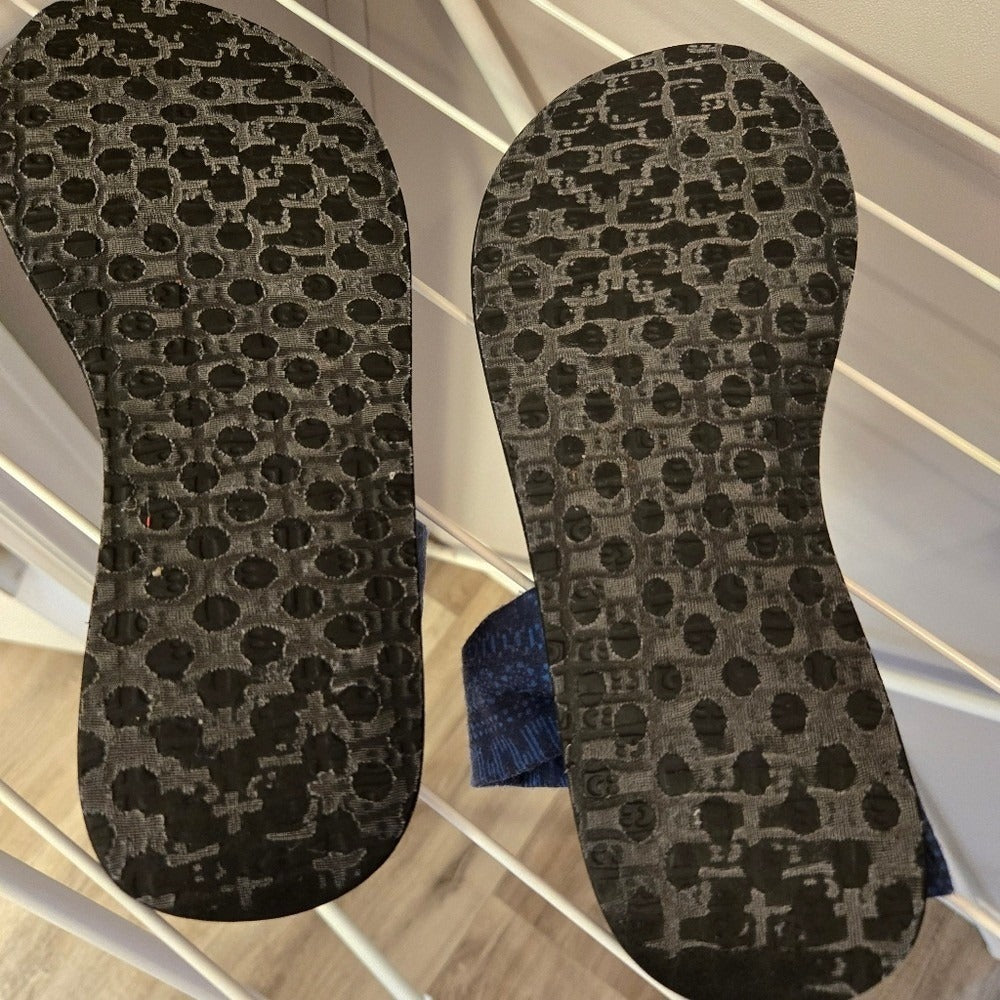 Sanuk blue yoga‎ sling sandals - Size 7