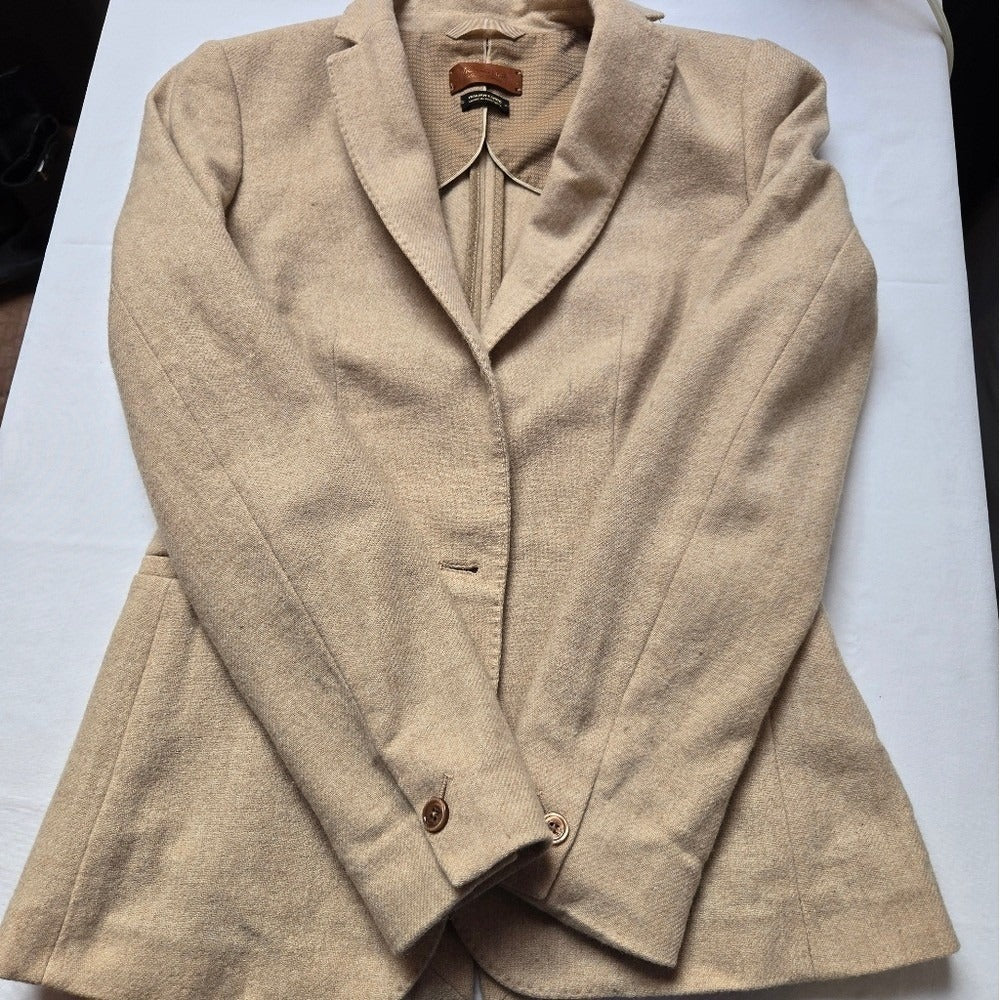 Women's Massimo Dutti cream Blazer - Size 4‎
