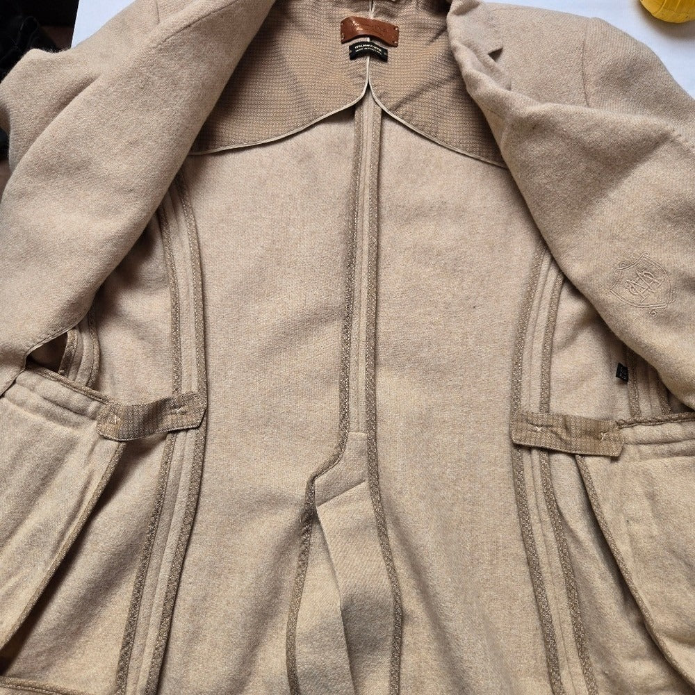 Women's Massimo Dutti cream Blazer - Size 4‎