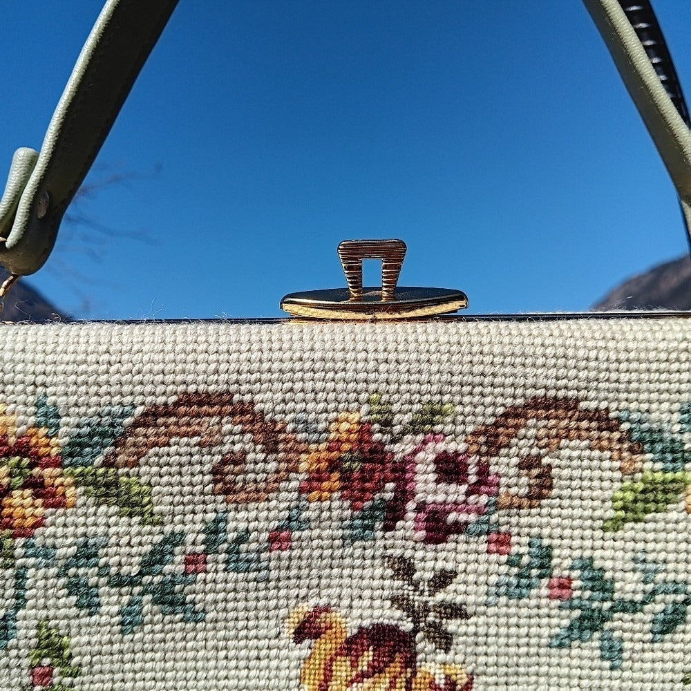 Elvette Vintage Tapestry‎ Purse