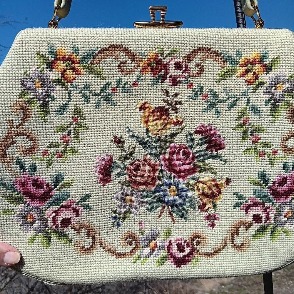Elvette Vintage Tapestry‎ Purse