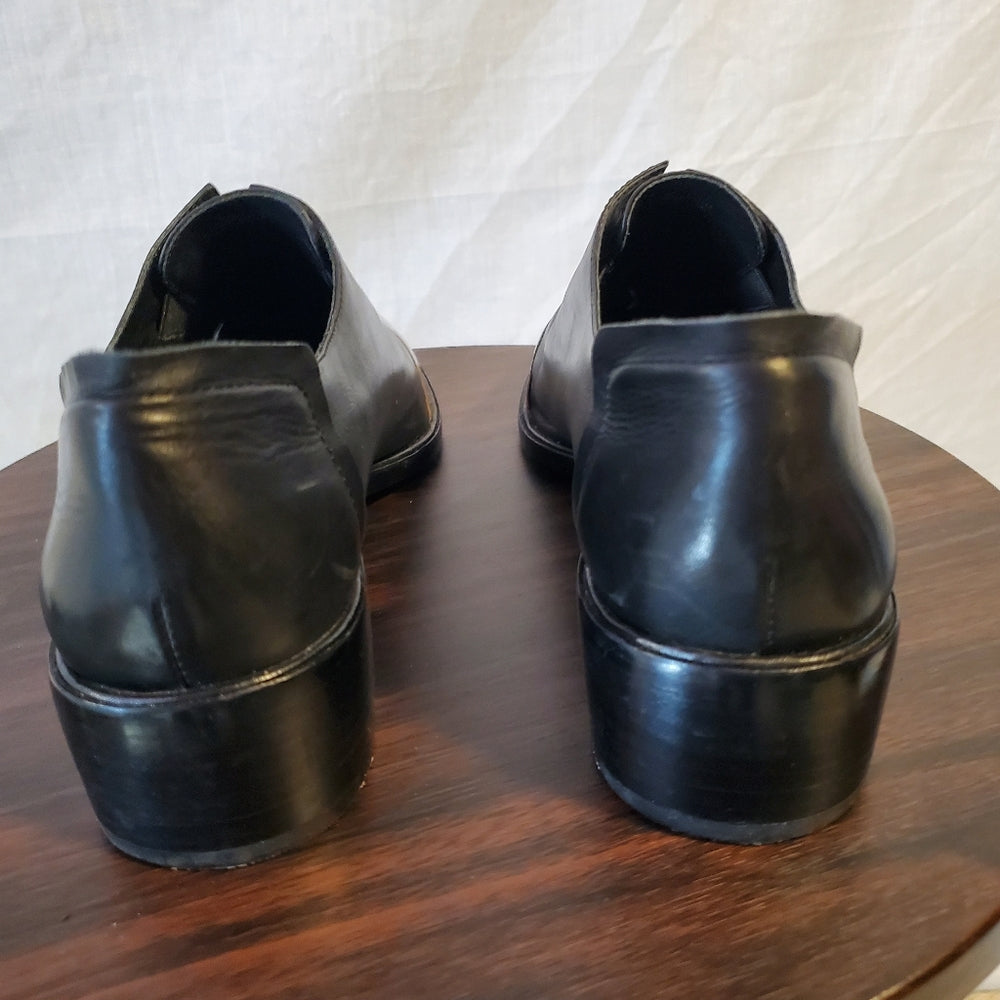 Rachel Zoe Leather Shoes with Metallic Toe Cap - Size 9