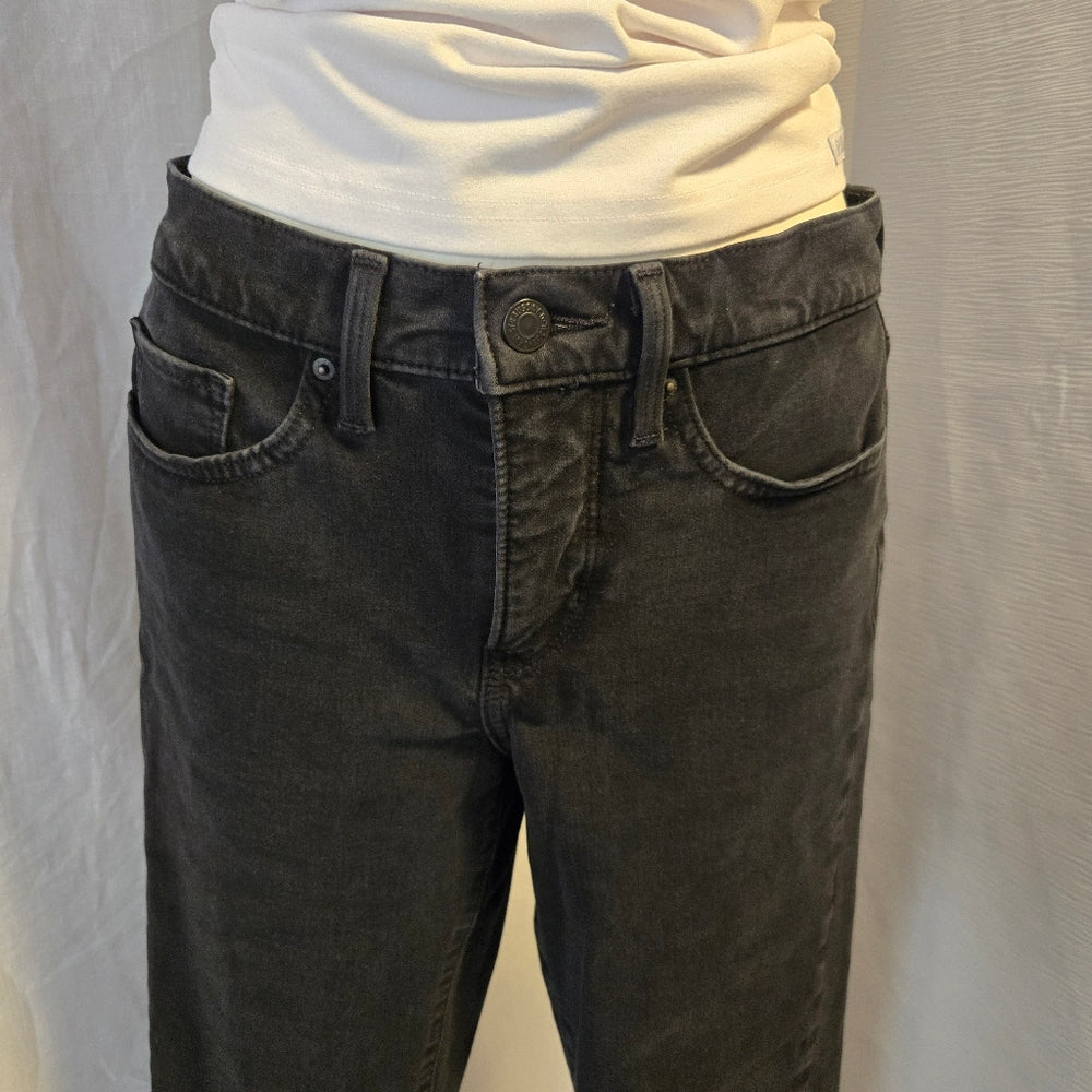 Levis 311 Skinny Jeans -‎ Size 27x32