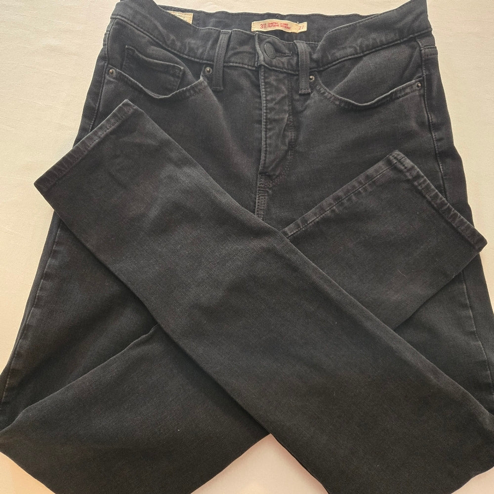 Levis 311 Skinny Jeans -‎ Size 27x32
