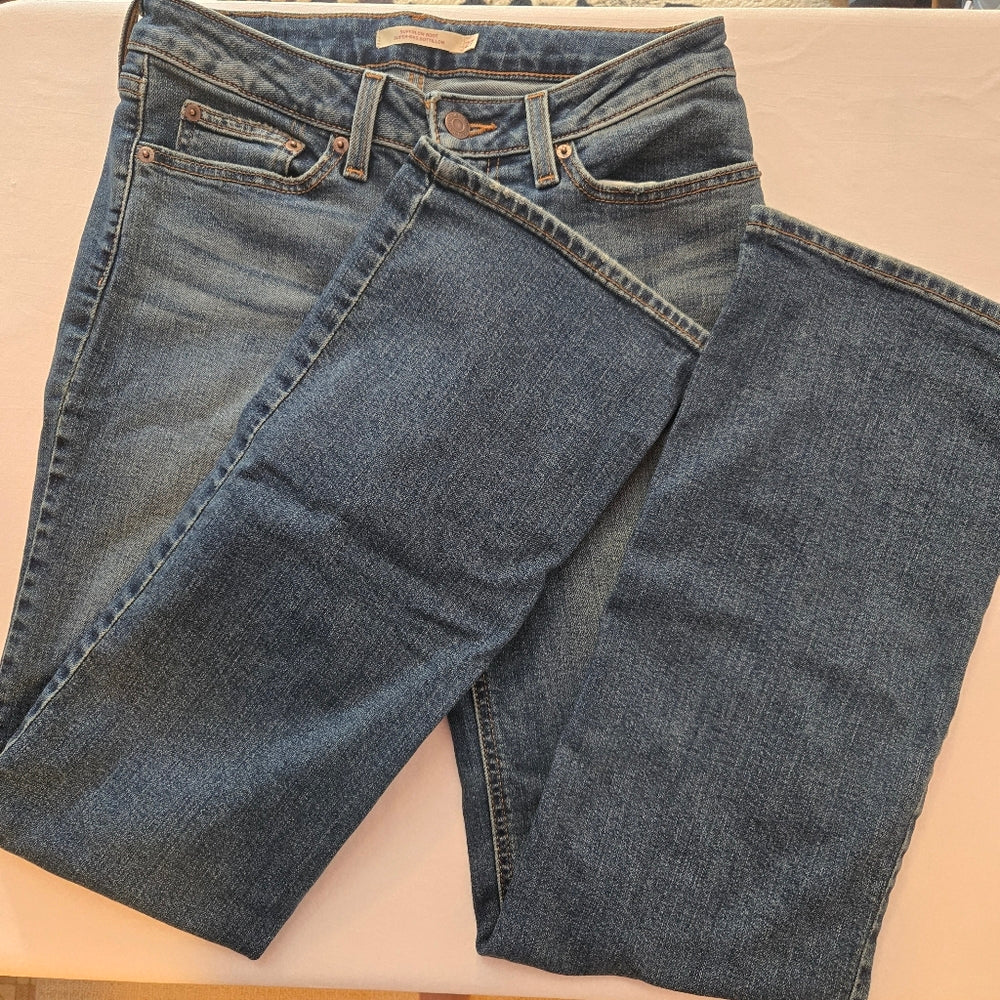 Women's Levis - Superlow Bootcut - Size‎ 27 - NWOT
