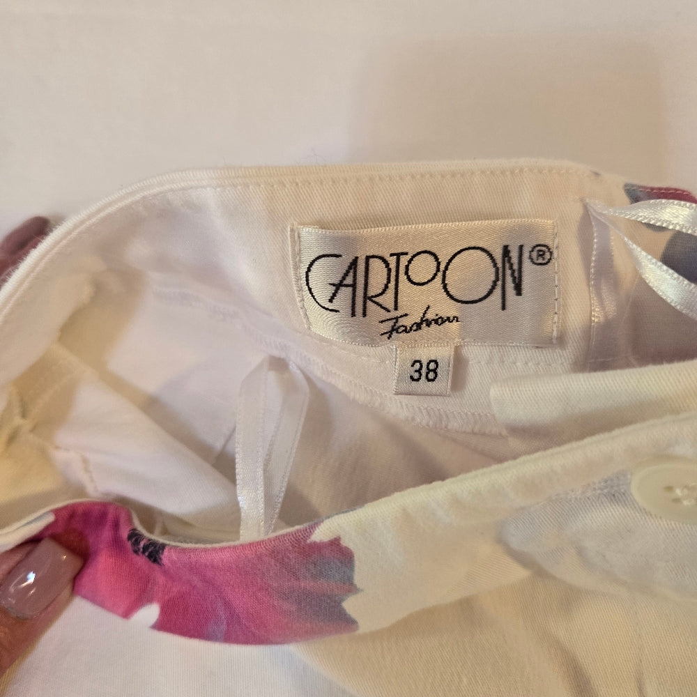 Cartoon Fashion Crops‎ - Size 14