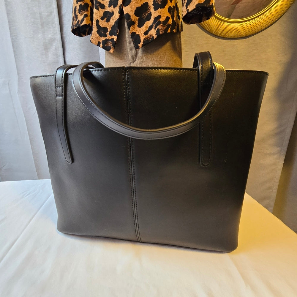 Black Vegan Leather Tote Bag -‎ NWOT
