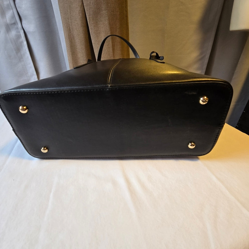 Black Vegan Leather Tote Bag -‎ NWOT