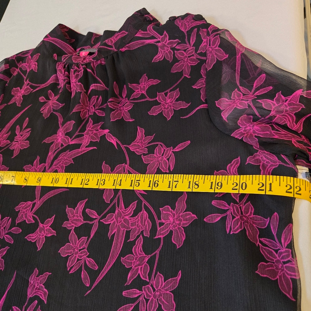 NWT Vince Camuto‎ Blouse - Size Large