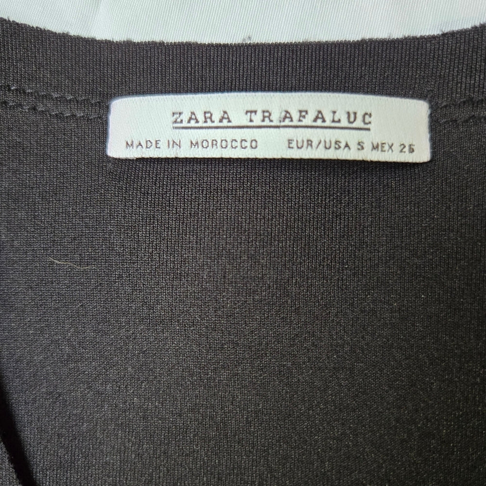 Zara Dress -‎ Size Small