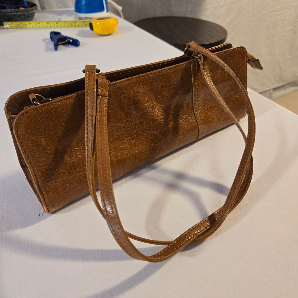 Pegabo‎ Vintage Leather East-West Shoulder Bag