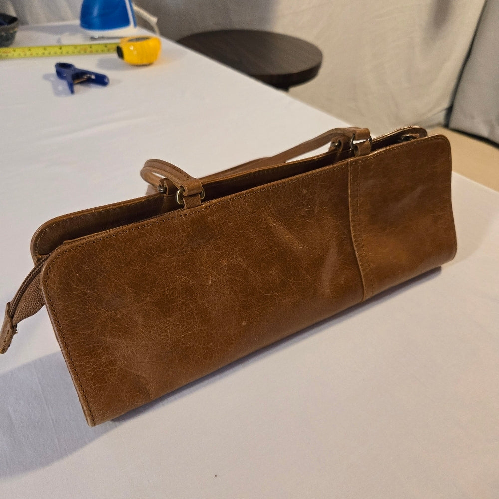 Pegabo‎ Vintage Leather East-West Shoulder Bag