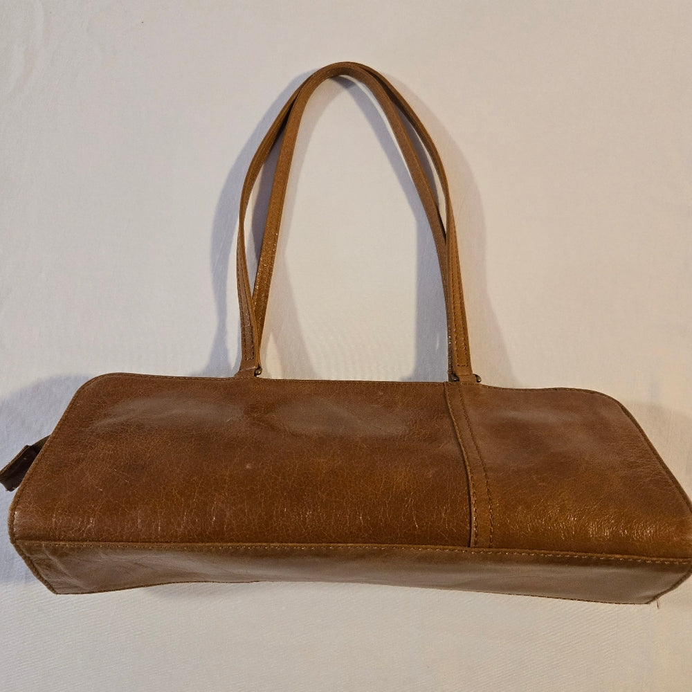 Pegabo‎ Vintage Leather East-West Shoulder Bag