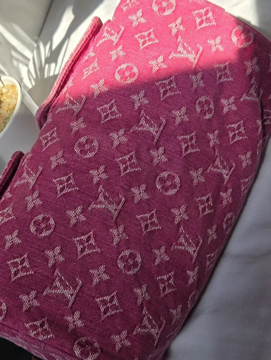 Extremely Rare** Louis Vuitton Pink Monogram Denim Neo Speedy
